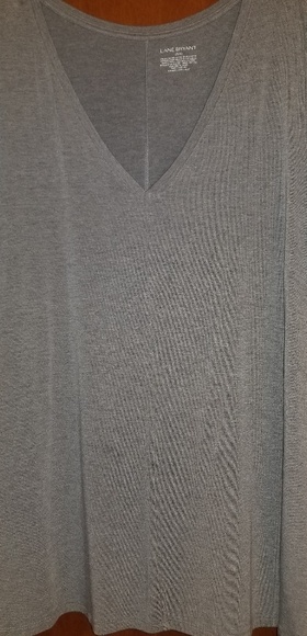 Lane Bryant V-neck tee with flowy fabric - Picture 1 of 2